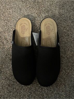 Fly Flot Black Mesh Mule/Clog